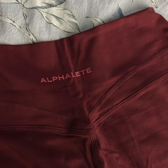 Alphalete Leggings - Picture 2 of 5